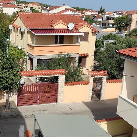 Studio Apartments Izabela Водице Экстерьер фото